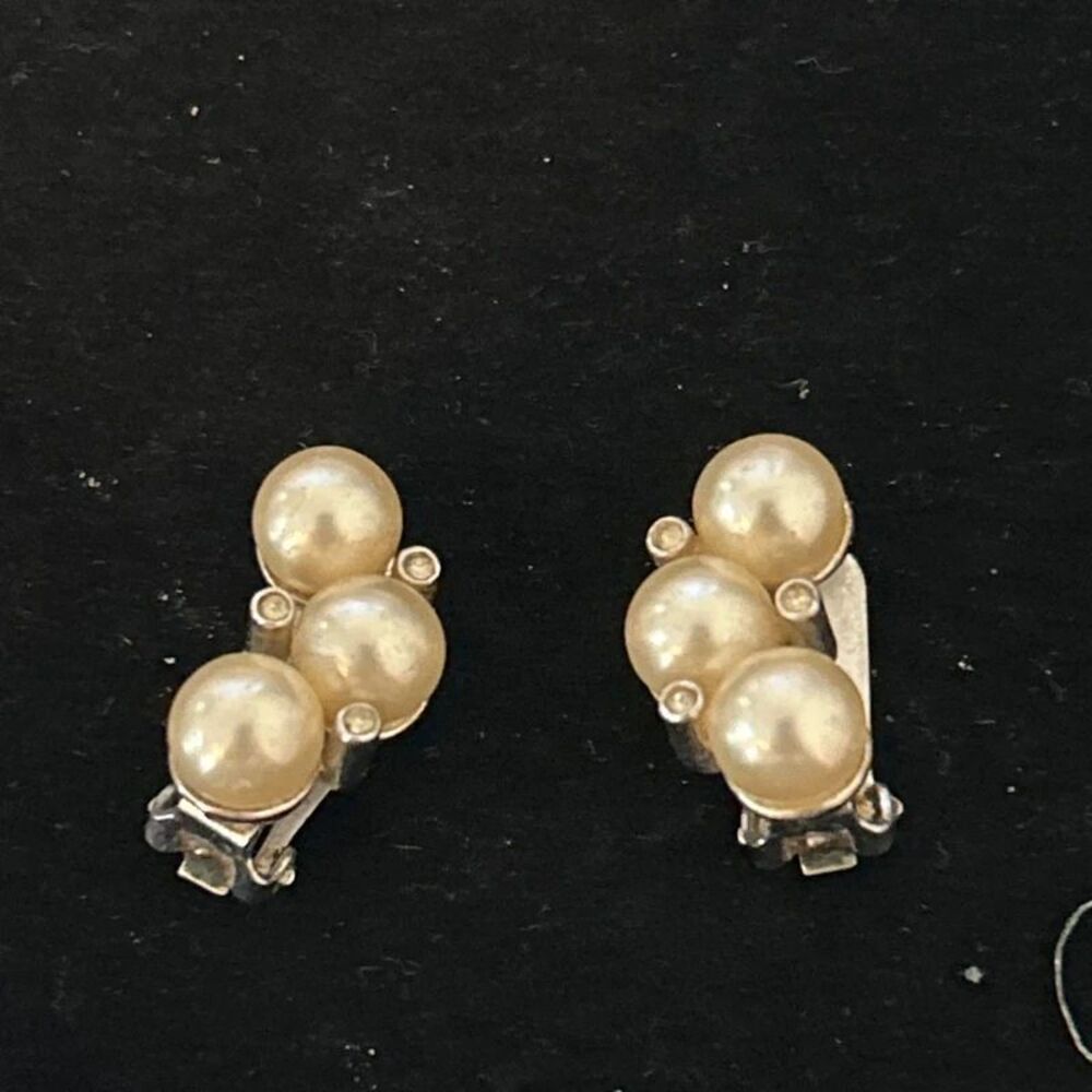 Vintage Marvella Faux Pearl & Rhinestone Clip-On Earrings